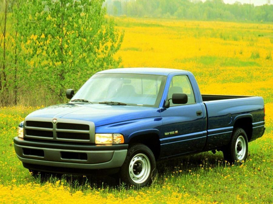  Dodge Ram 1500 Regular Cab 1994 года  (фото 3 из 8)
